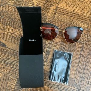 NEW! PRADA sunglasses